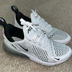 Nike Air Max 270
